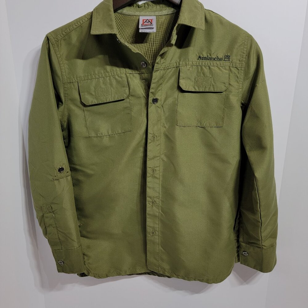 Boys Avalanche Outdoor Sports Long Sleeve Button Up Shirt